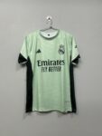 REALMADRID (2025/2026) TRAINING KIT HALF SLEEVE MODEL