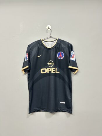 PARIS SAINT-GERMAIN (2001/2002) 3rd KIT HALF HAND MODEL (RONALDINHO)